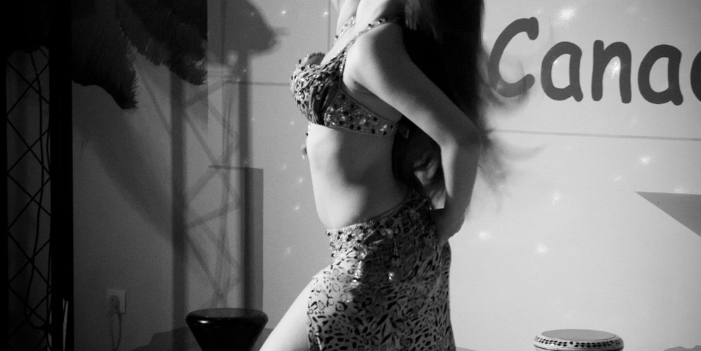 Célia Danseuse Orientale à Paris et en Région Parisienne